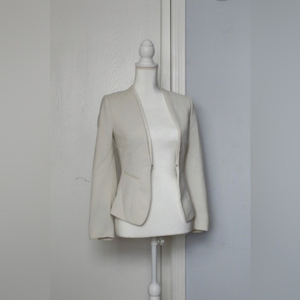 H&M Cream Collarless Open Front With Hooks Blazer Jacket
